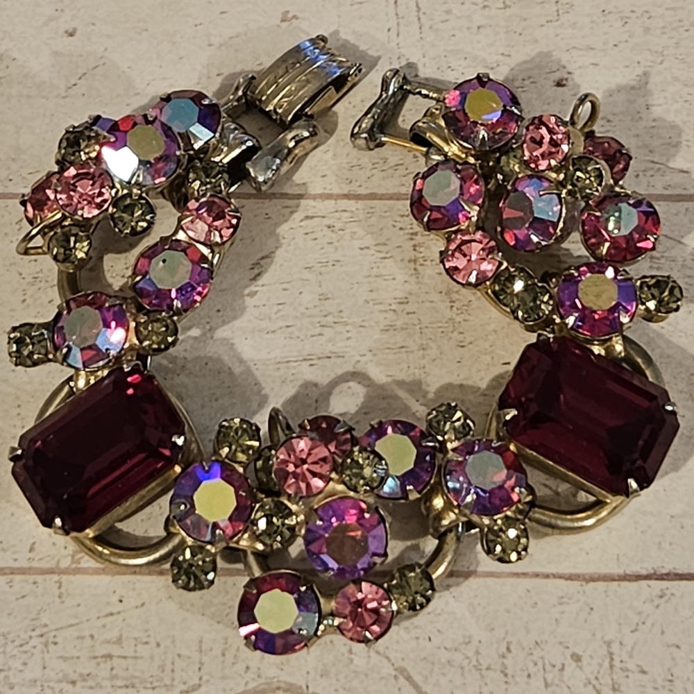 Elegant Silver, Pink & Fuschia Juliana Vintage Bracelet - Picture 4 of 11
